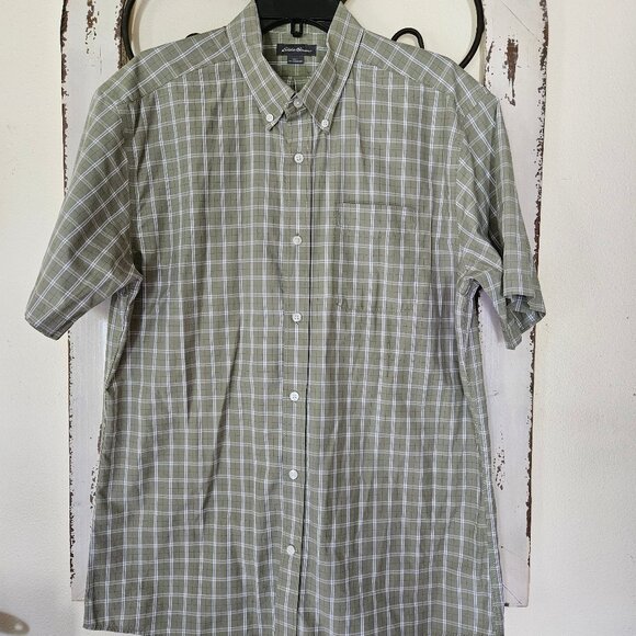 Men's Eddie Bauer Green Plaid Button up Collar Short Sleeve Shirt Large - Picture 1 of 6